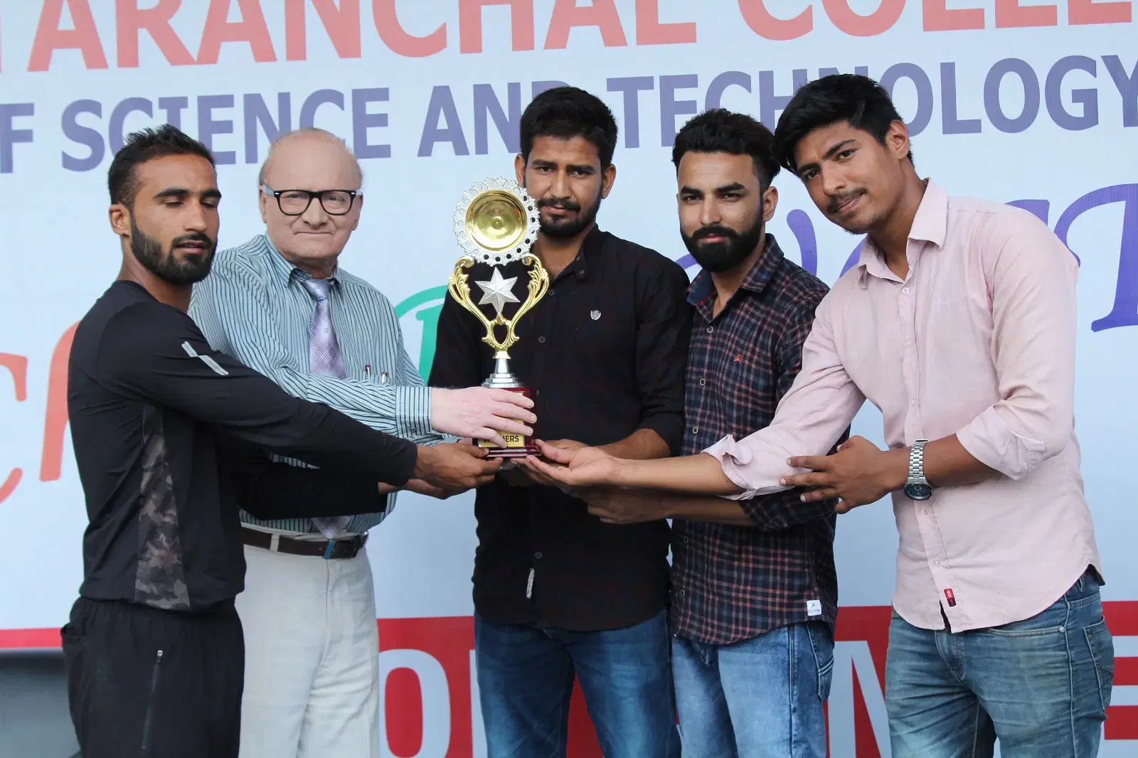 Uttaranchal College of Science & Technology Dehradun Campus photo 80